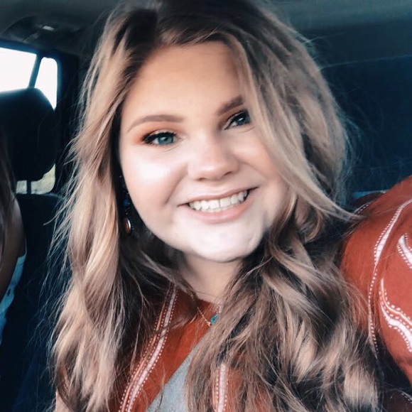 Meet your Posher, Camberly - Picture 1 of 1